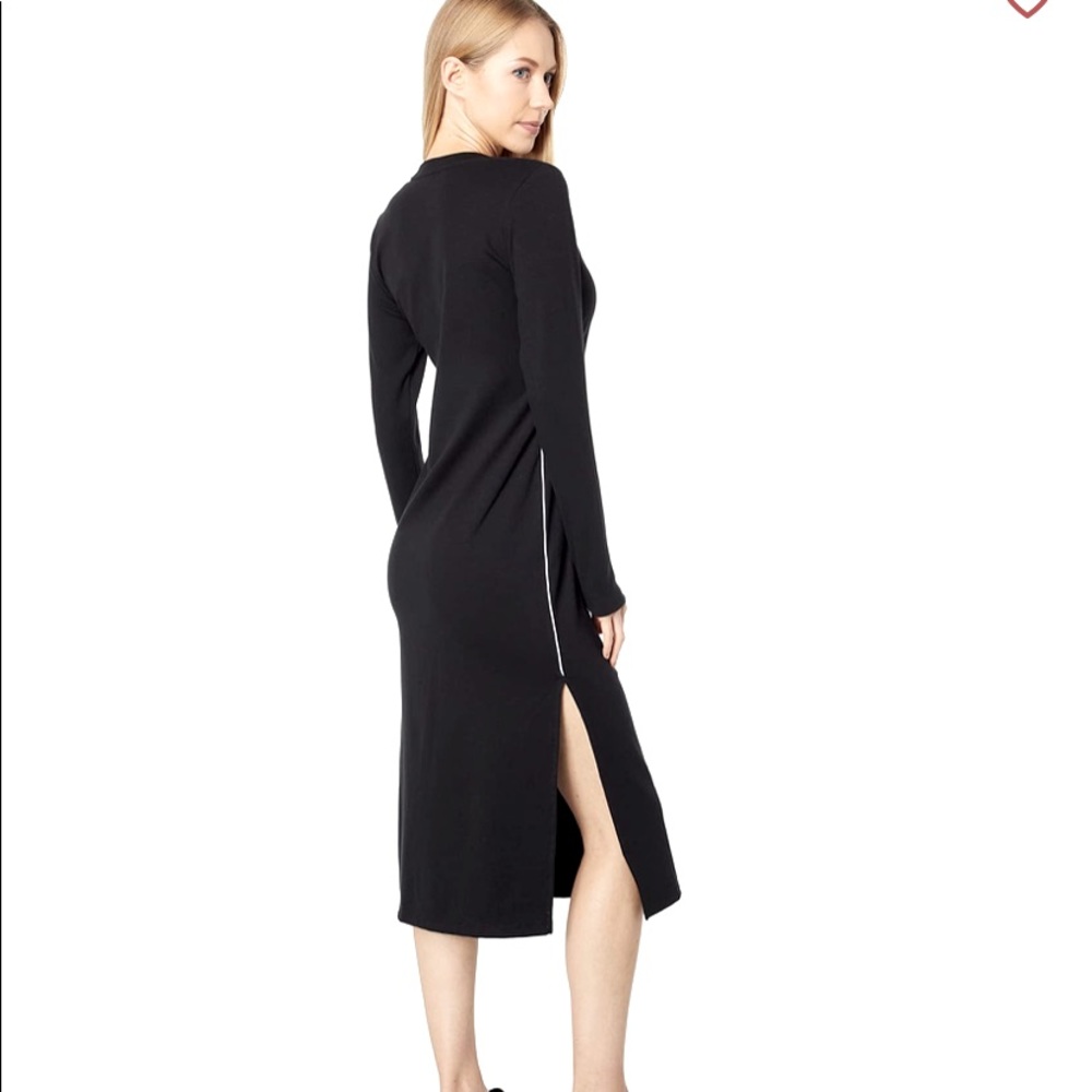 Sundry Side slit Midi Dress🥰
